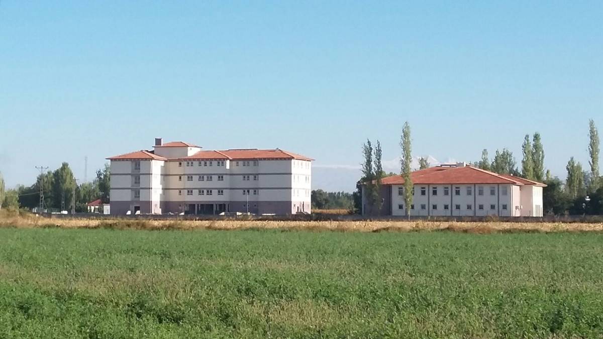 Construcción de la escuela de educación especial y cafetería Iğdır Engin Alan